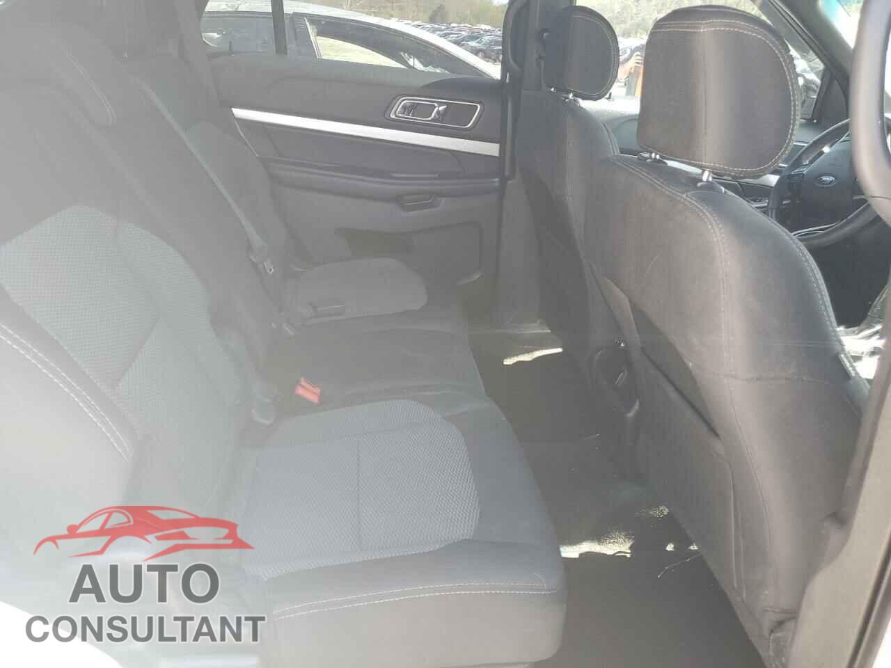 FORD EXPLORER 2017 - 1FM5K8D85HGA68100
