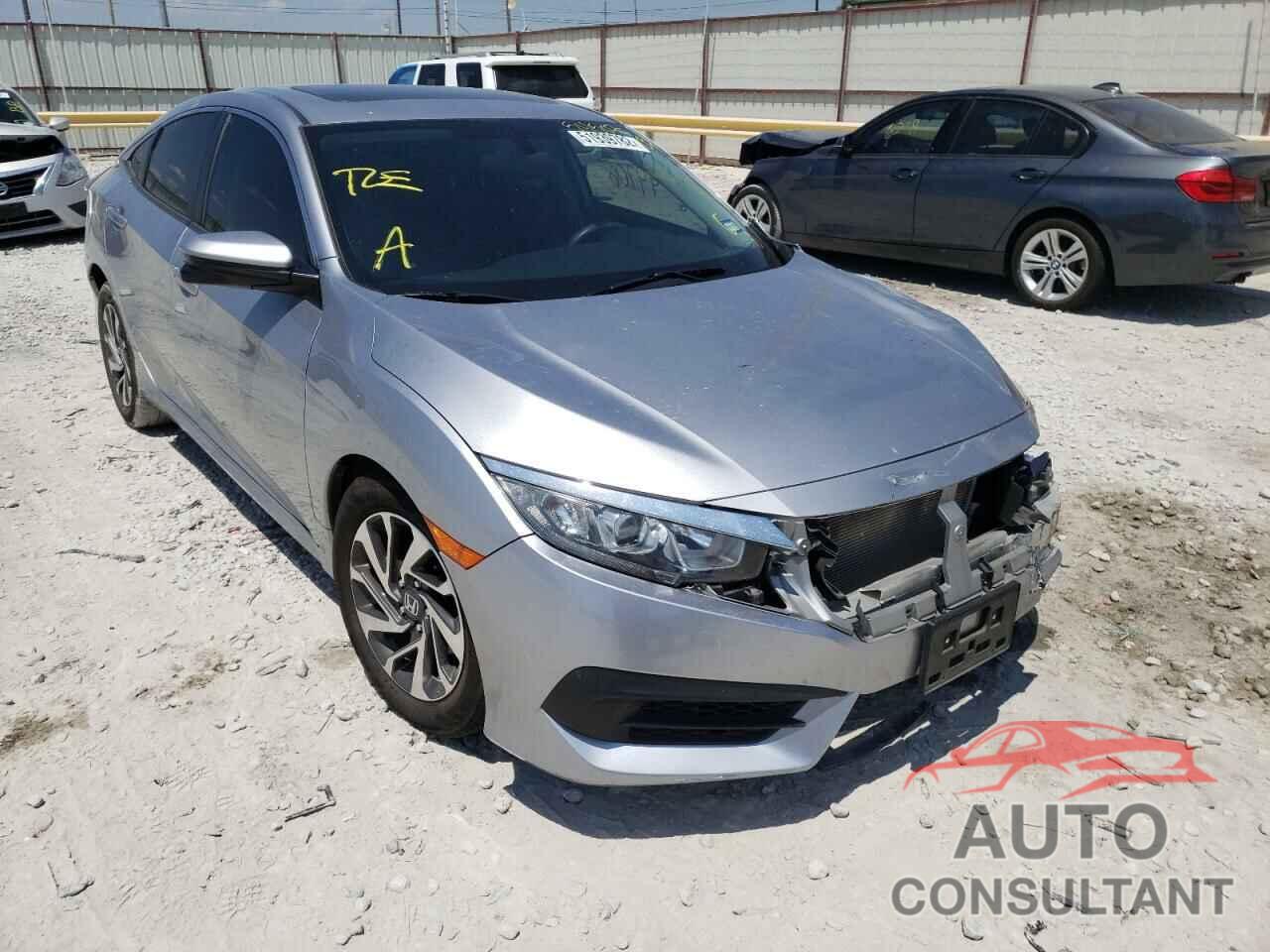 HONDA CIVIC 2018 - 2HGFC2F74JH545070