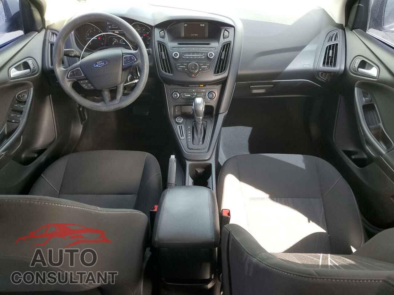 FORD FOCUS 2016 - 1FADP3F22GL212940