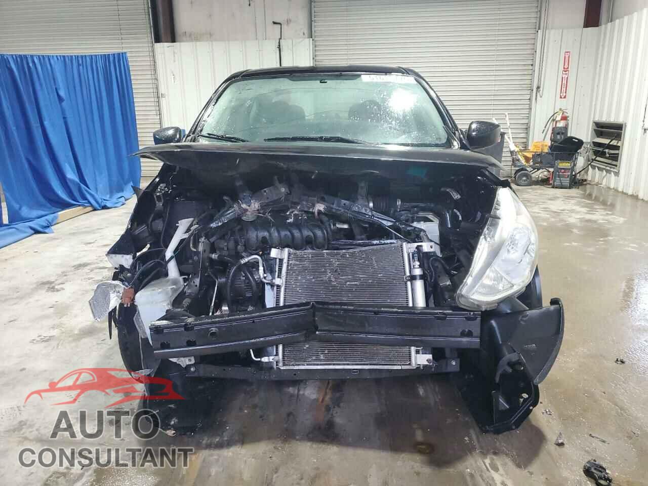 NISSAN VERSA 2017 - 3N1CN7AP3HL831030