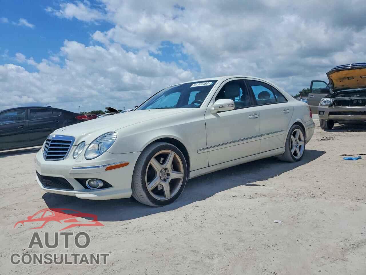 MERCEDES-BENZ E-CLASS 2009 - WDBUF72X49B376025