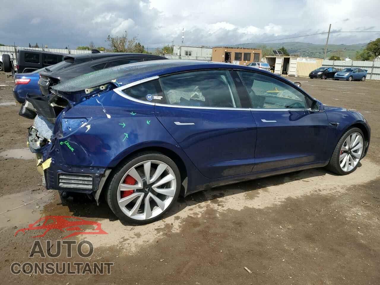 TESLA MODEL 3 2018 - 5YJ3E1EB2JF072321