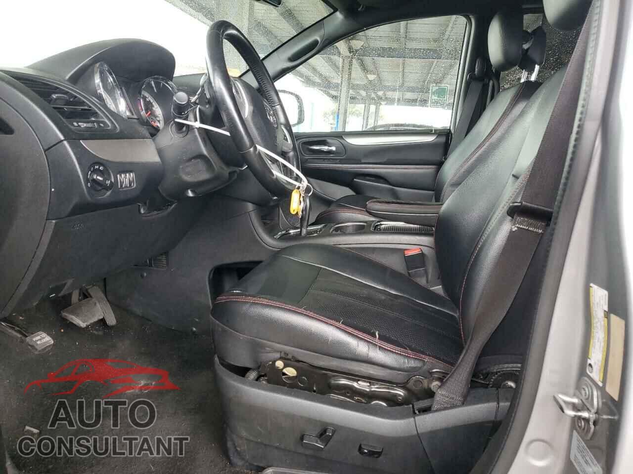DODGE CARAVAN 2017 - 2C4RDGEG8HR546265