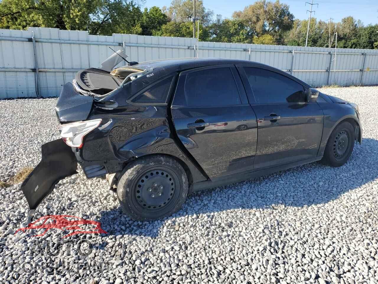 FORD FOCUS 2014 - 1FADP3F29EL262327