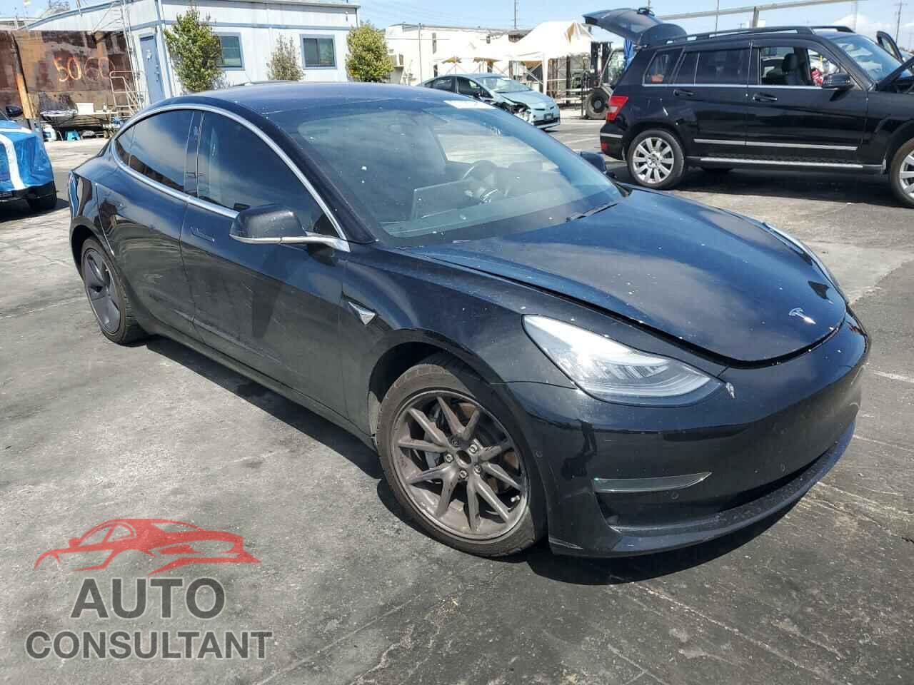 TESLA MODEL 3 2019 - 5YJ3E1EA5KF304922