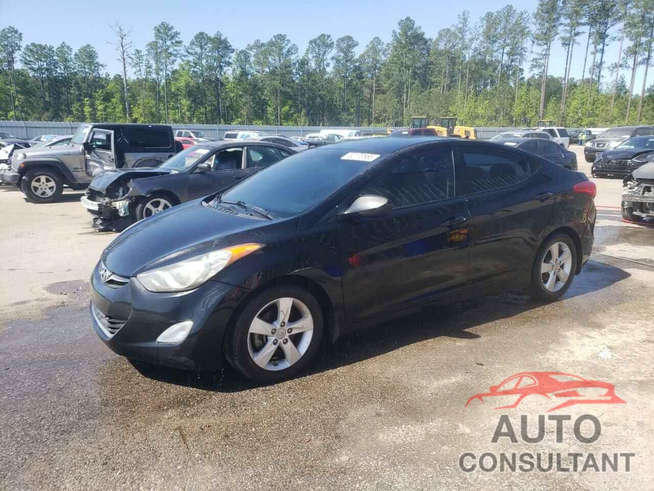 HYUNDAI ELANTRA 2013 - 5NPDH4AE5DH413603