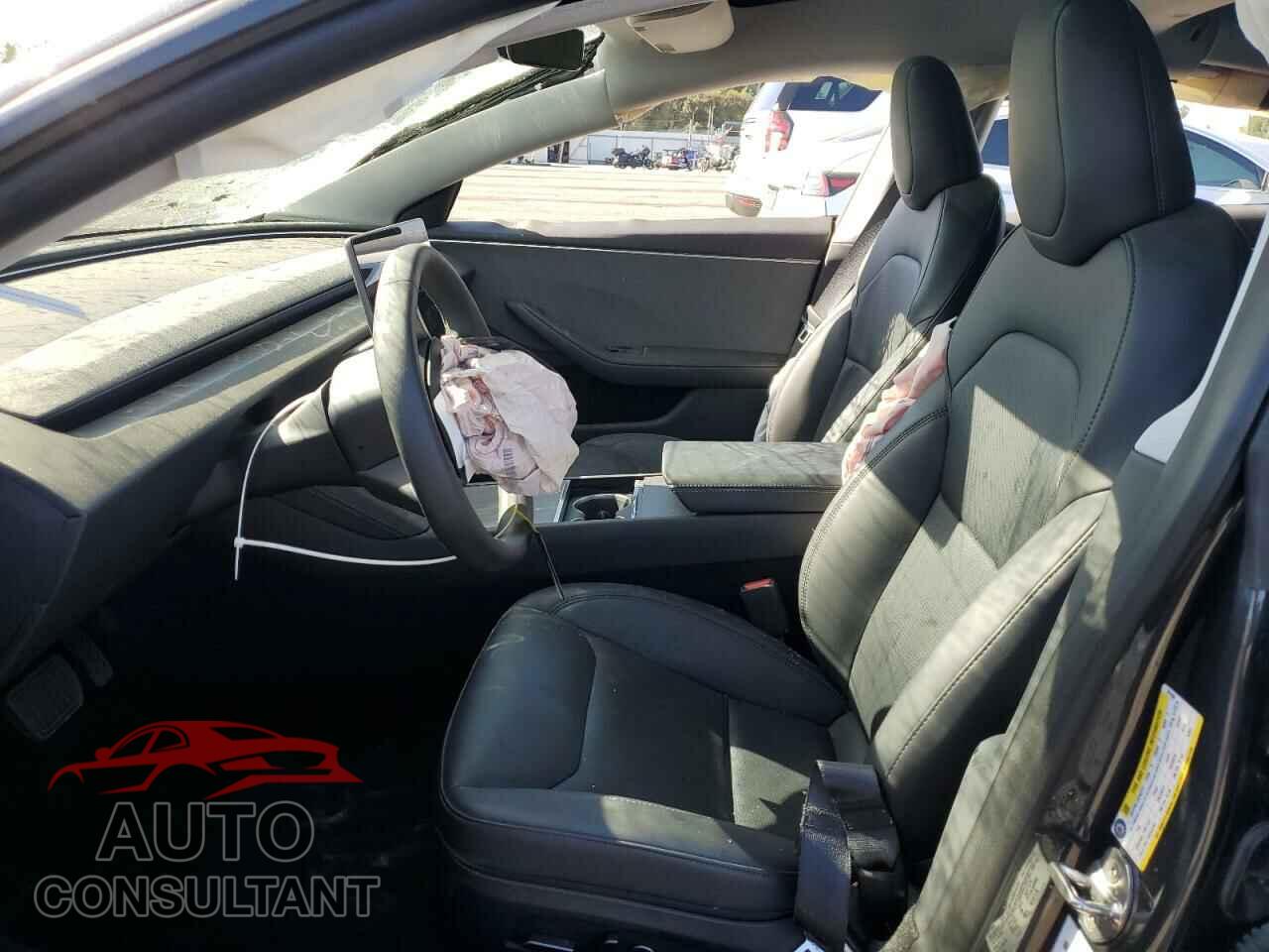 TESLA MODEL 3 2024 - 5YJ3E1EA8RF721204