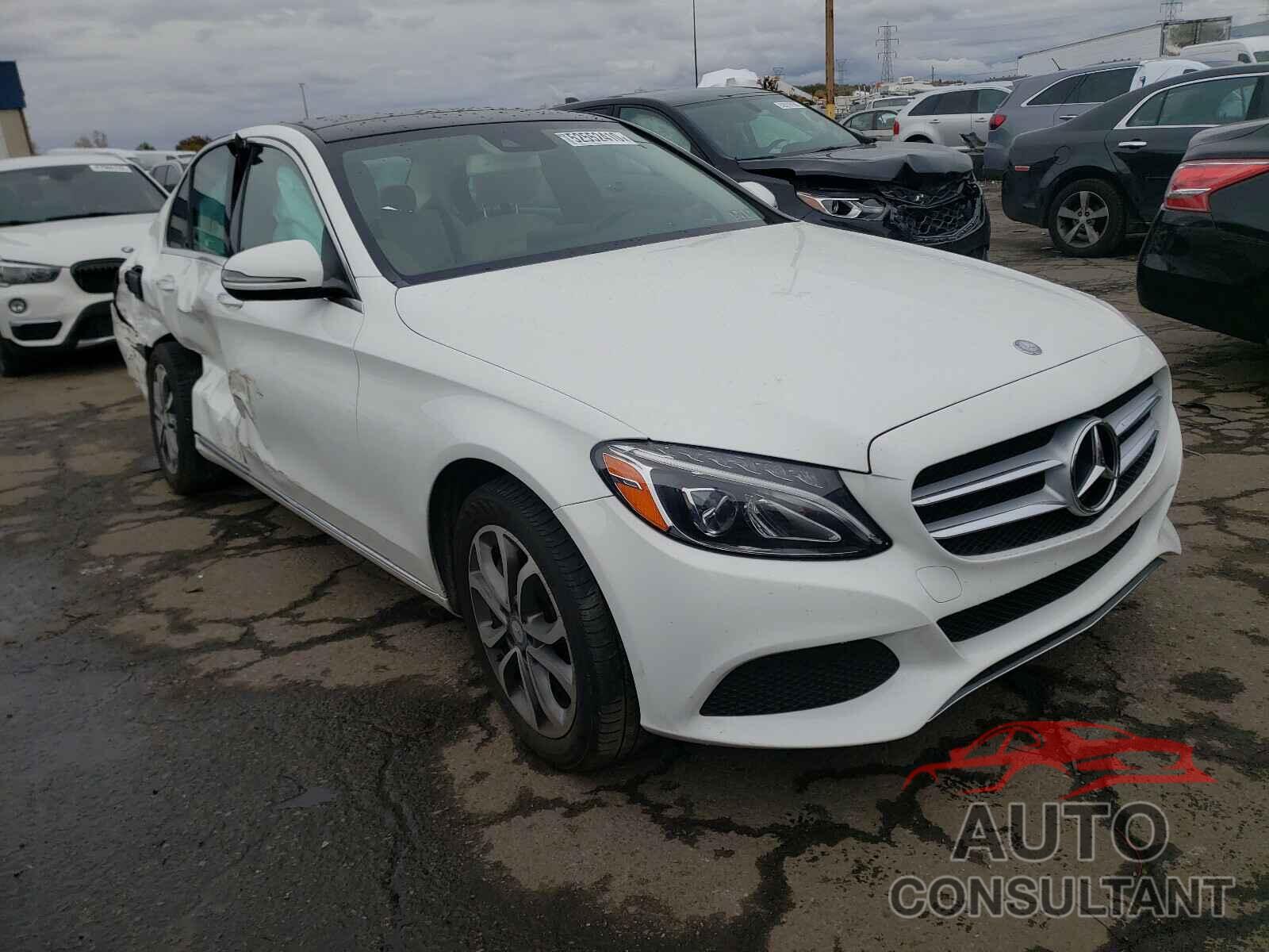 MERCEDES-BENZ C-CLASS 2016 - 55SWF4KB7GU156772