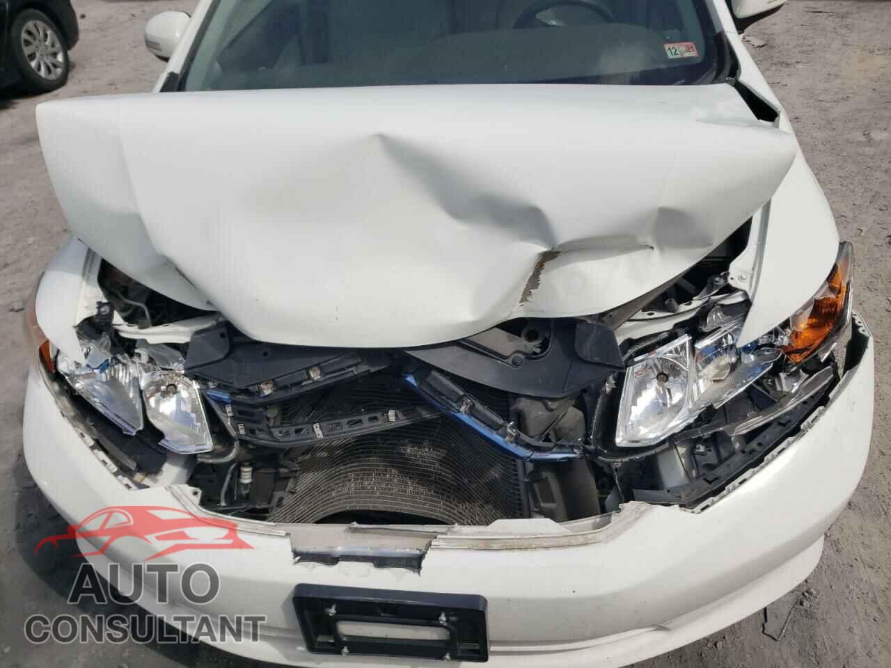 HONDA CIVIC 2012 - JHMFB4F2XCS011339