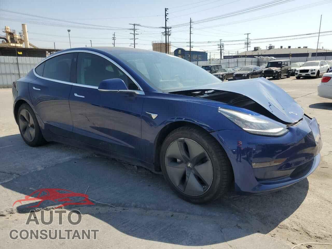 TESLA MODEL 3 2018 - 5YJ3E1EA8JF051660