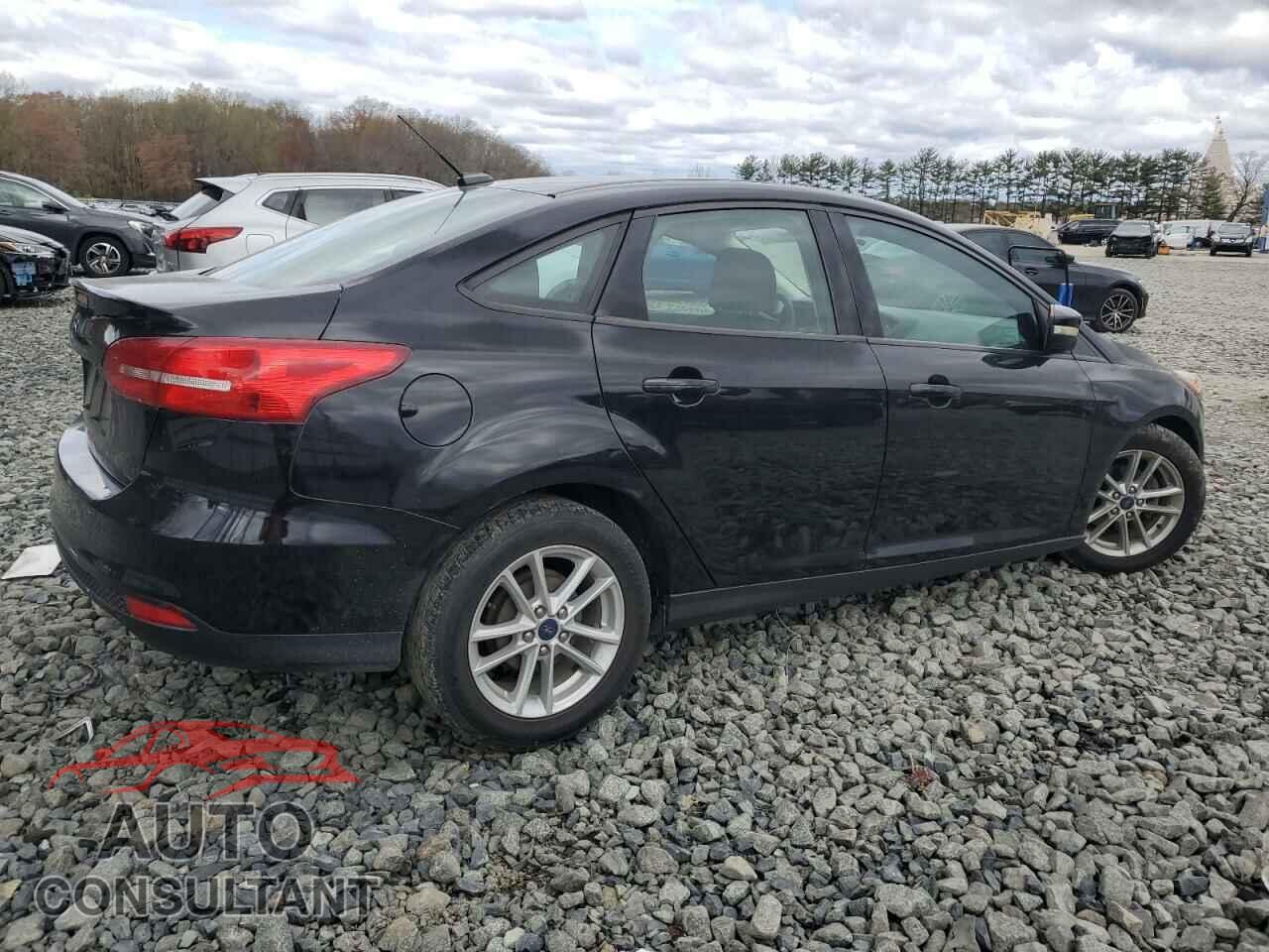 FORD FOCUS 2017 - 1FADP3F22HL259810