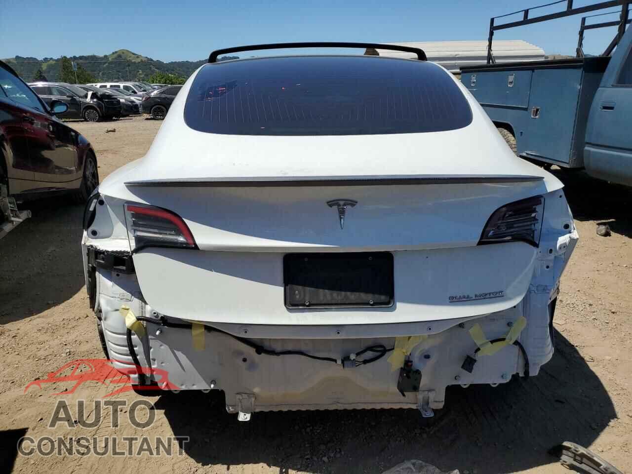 TESLA MODEL 3 2020 - 5YJ3E1EC0LF624331