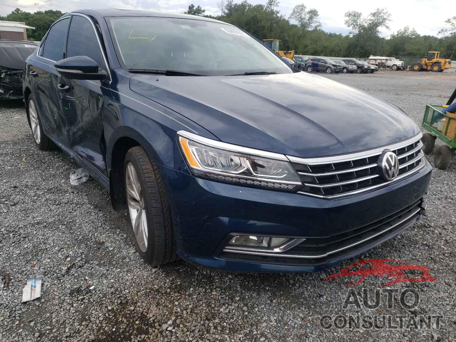 VOLKSWAGEN PASSAT 2018 - 1VWBA7A39JC003628