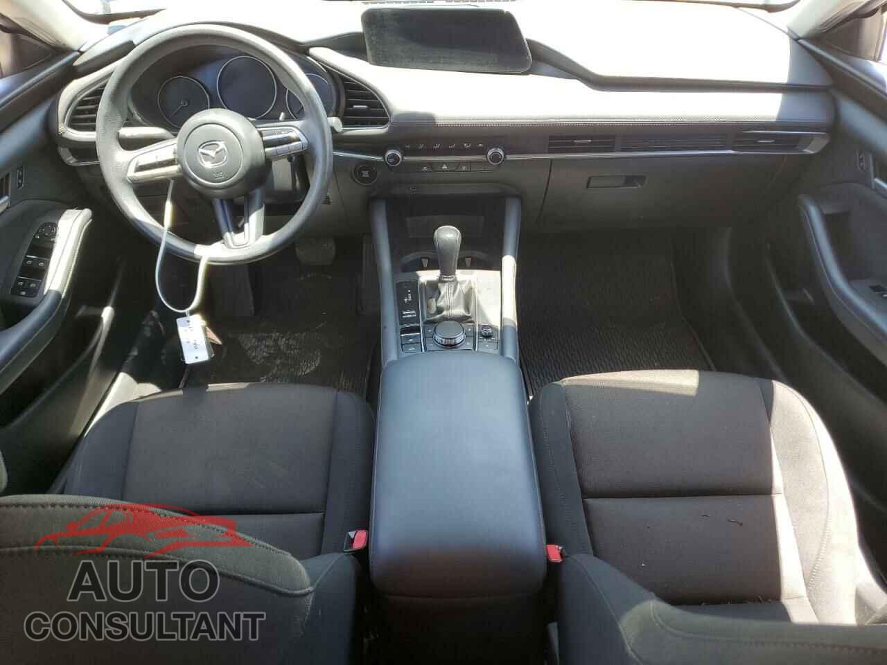MAZDA 3 2019 - JM1BPABL4K1123119