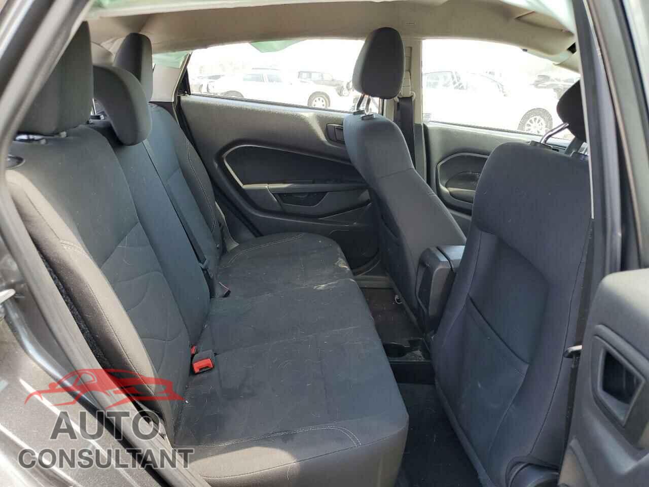 FORD FIESTA 2017 - 3FADP4EJ3HM142993