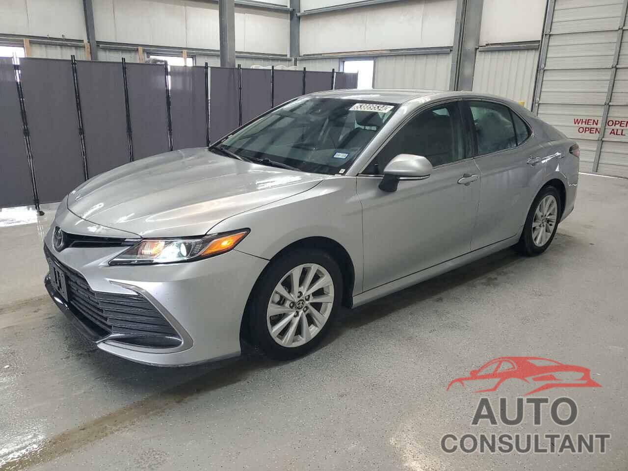 TOYOTA CAMRY 2023 - 4T1C11AK7PU834829