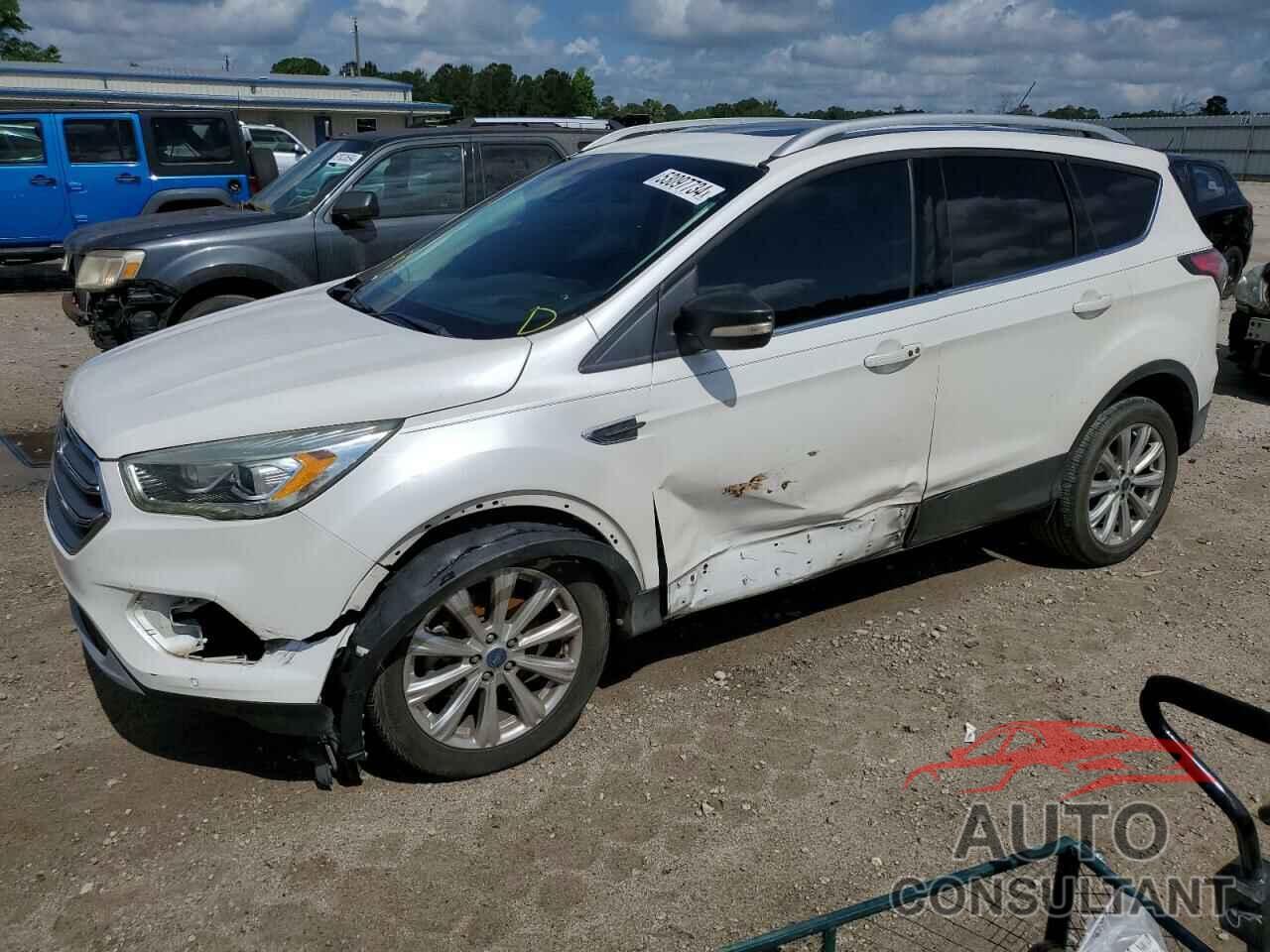 FORD ESCAPE 2017 - 1FMCU0J91HUA27044