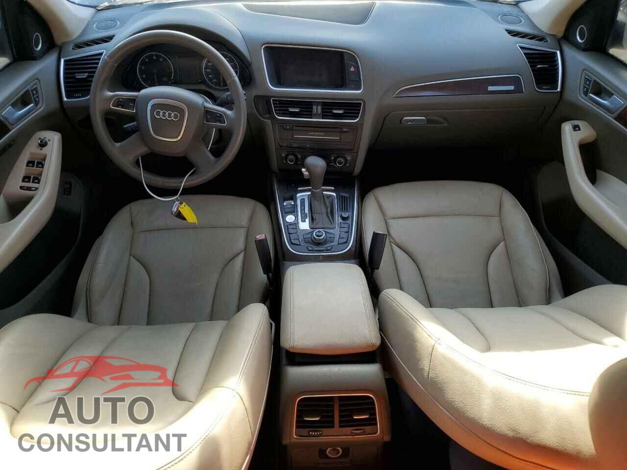 AUDI Q5 2012 - WA1LFAFP4CA031122