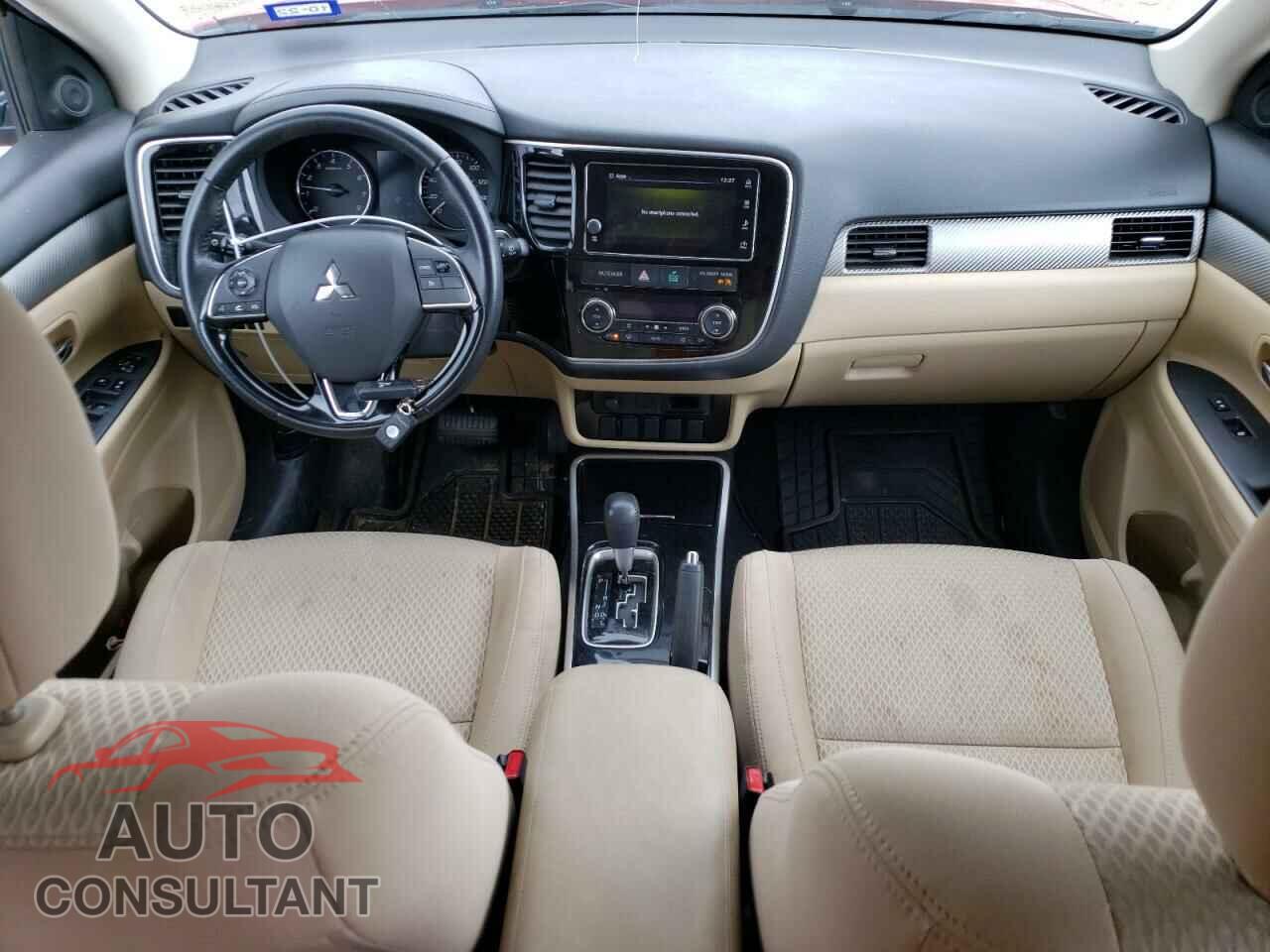 MITSUBISHI OUTLANDER 2017 - JA4AD3A30HZ055357