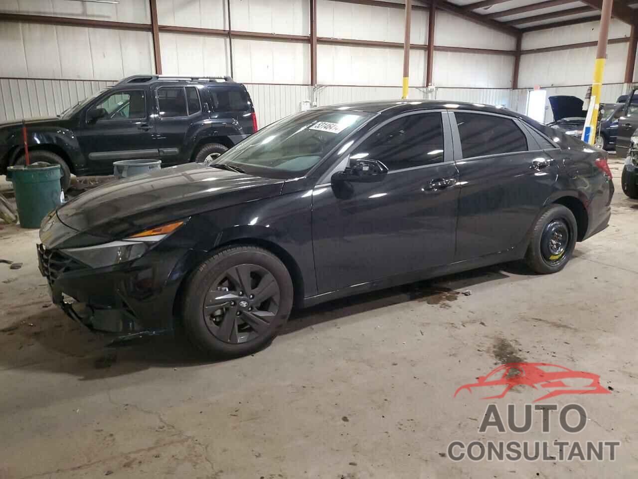 HYUNDAI ELANTRA 2023 - KMHLM4AG1PU552500