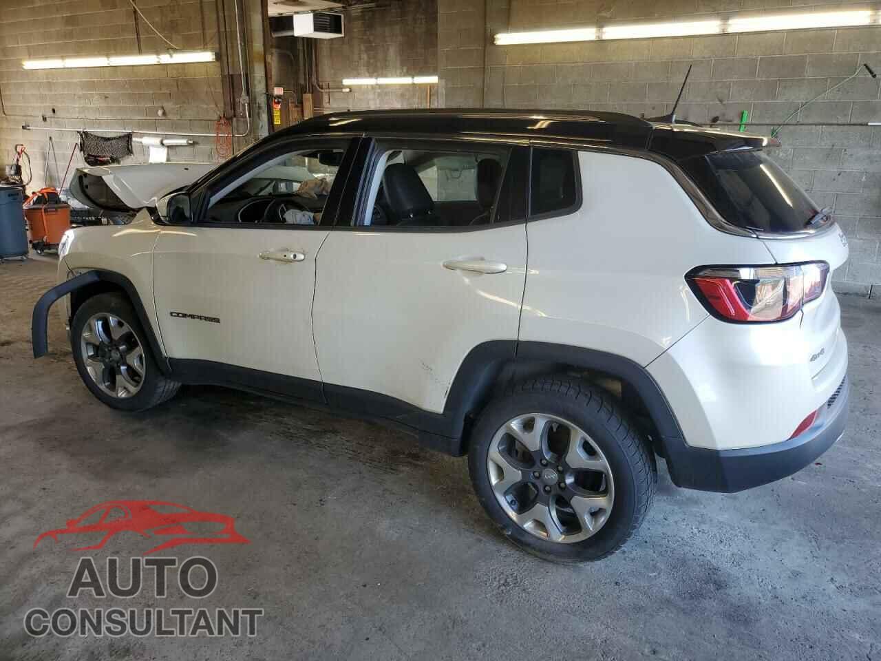 JEEP COMPASS 2018 - 3C4NJDCB5JT153520