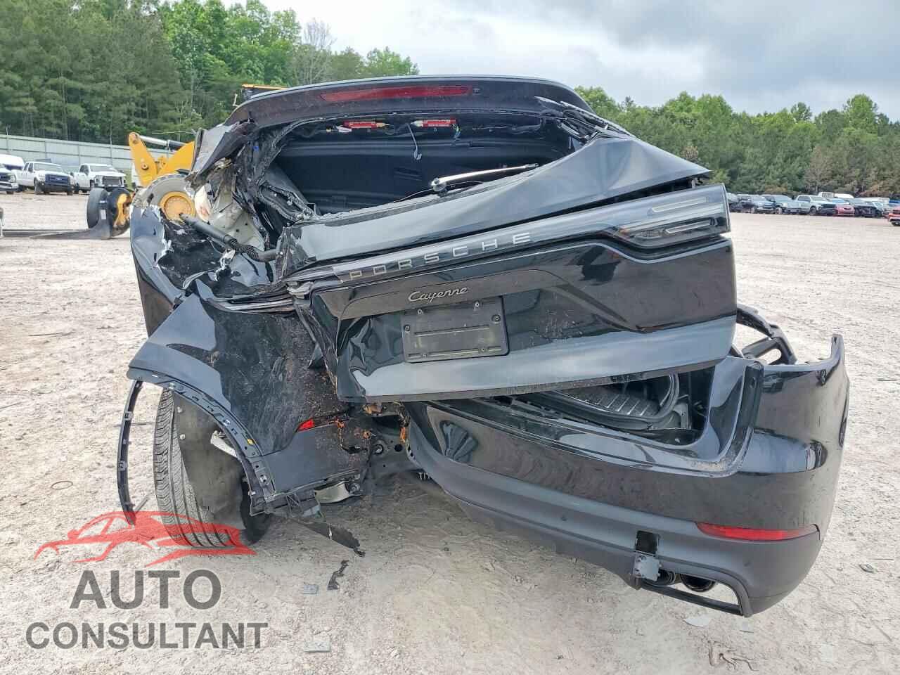 PORSCHE CAYENNE 2023 - WP1AA2AY8PDA04557