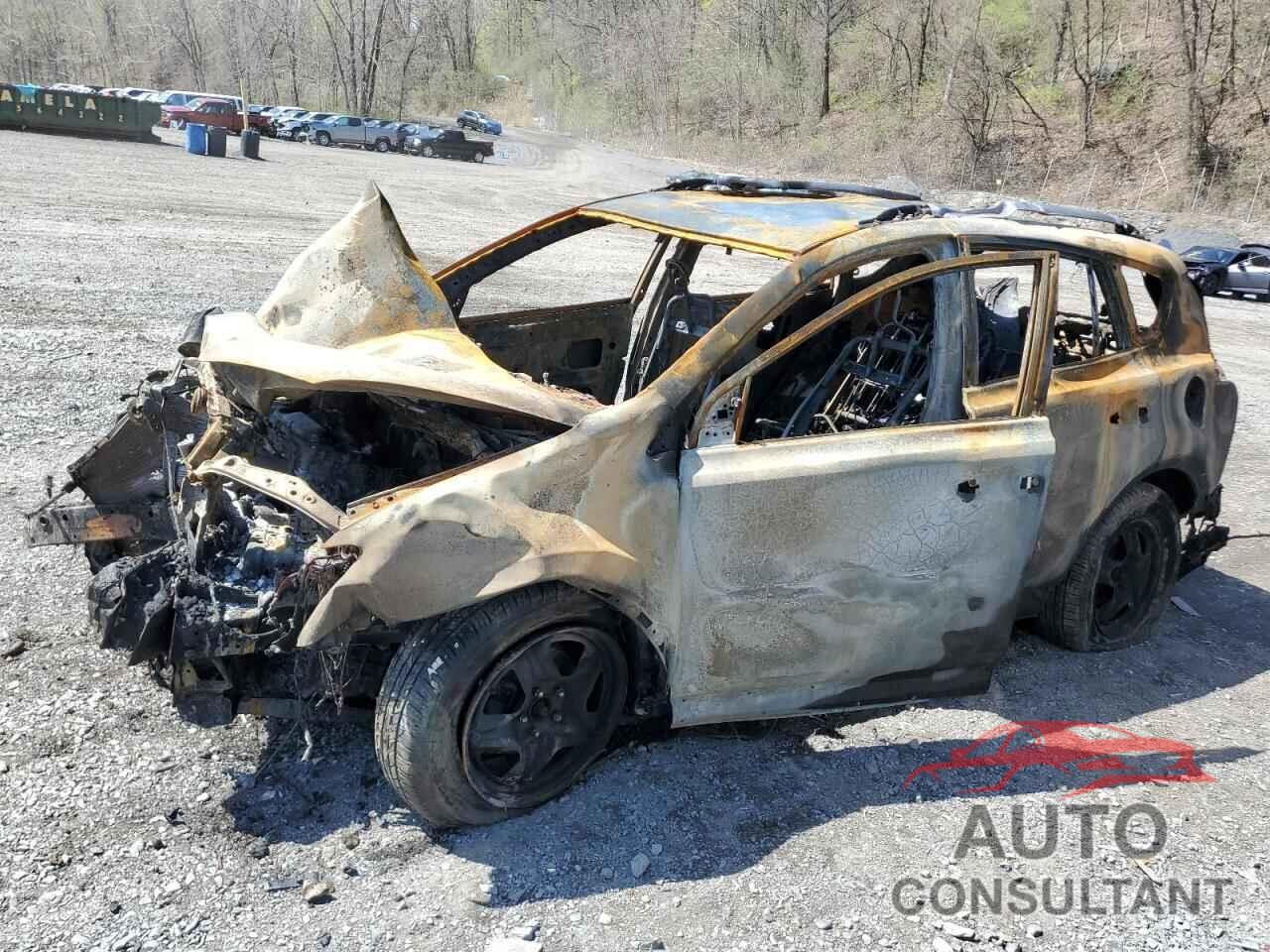 TOYOTA RAV4 2018 - 2T3BFREV4JW775785