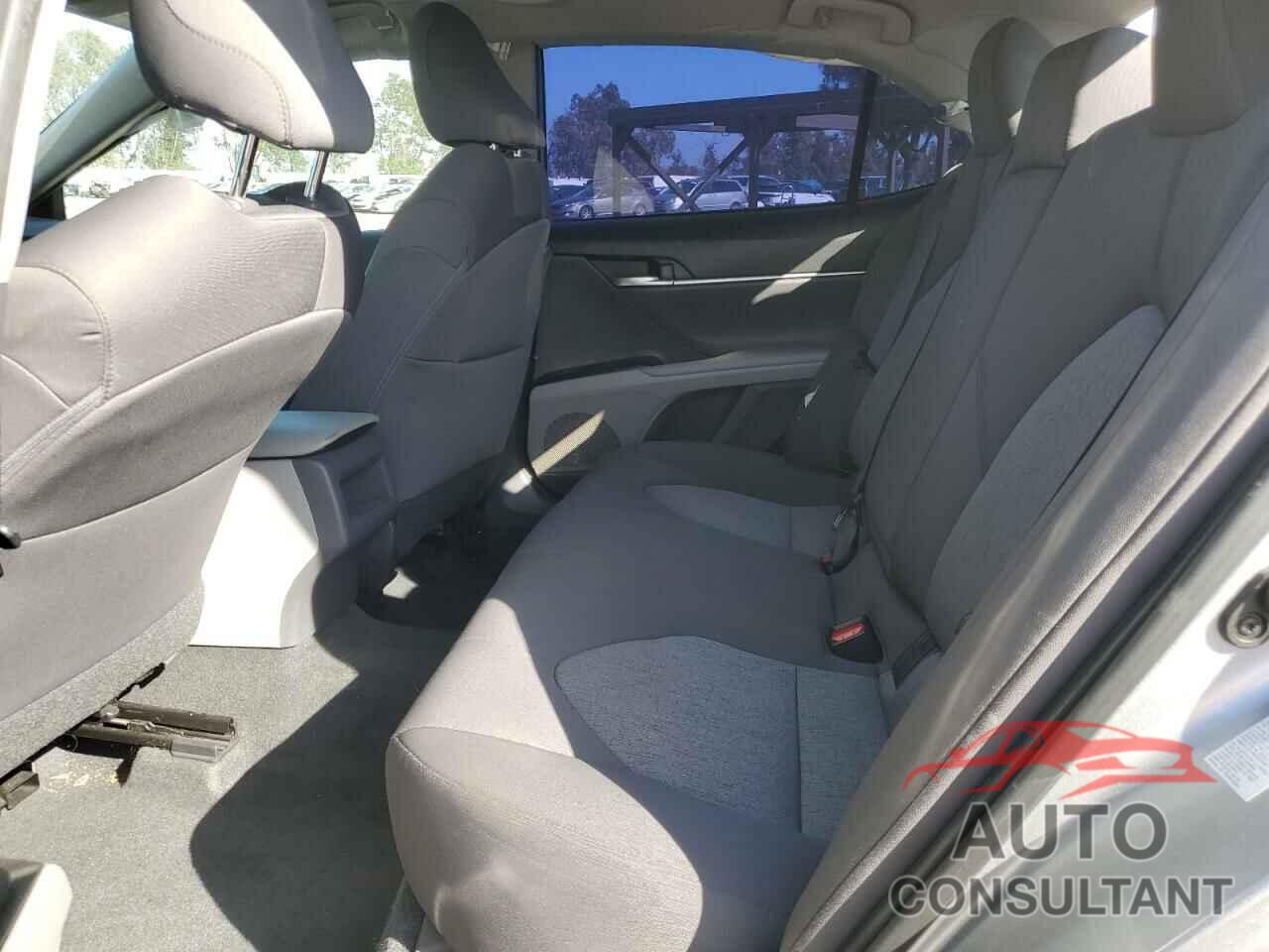 TOYOTA CAMRY 2019 - 4T1B11HK1KU708301