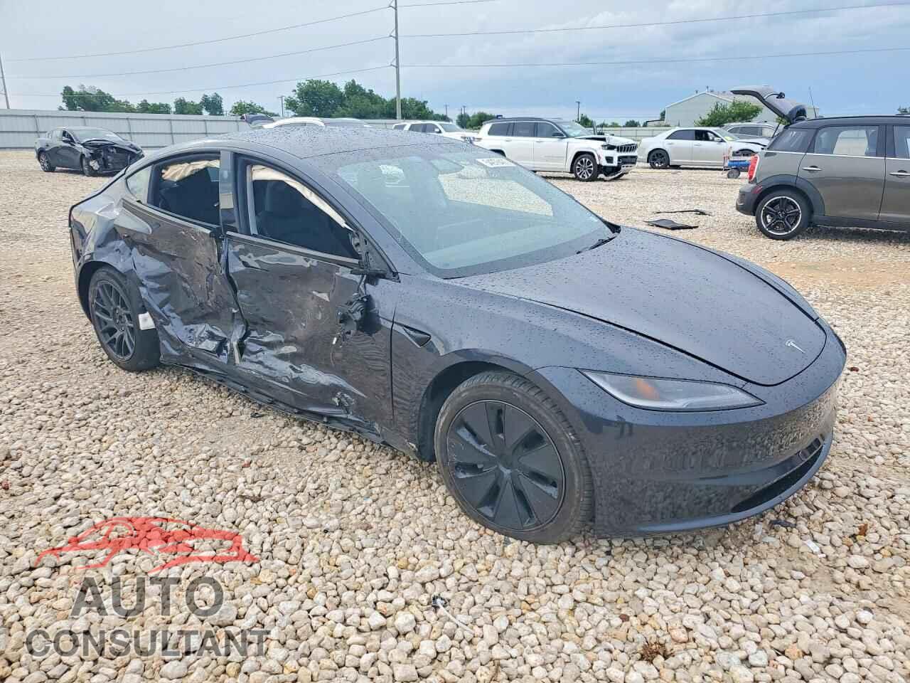TESLA MODEL 3 2024 - 5YJ3E1EB9RF812457