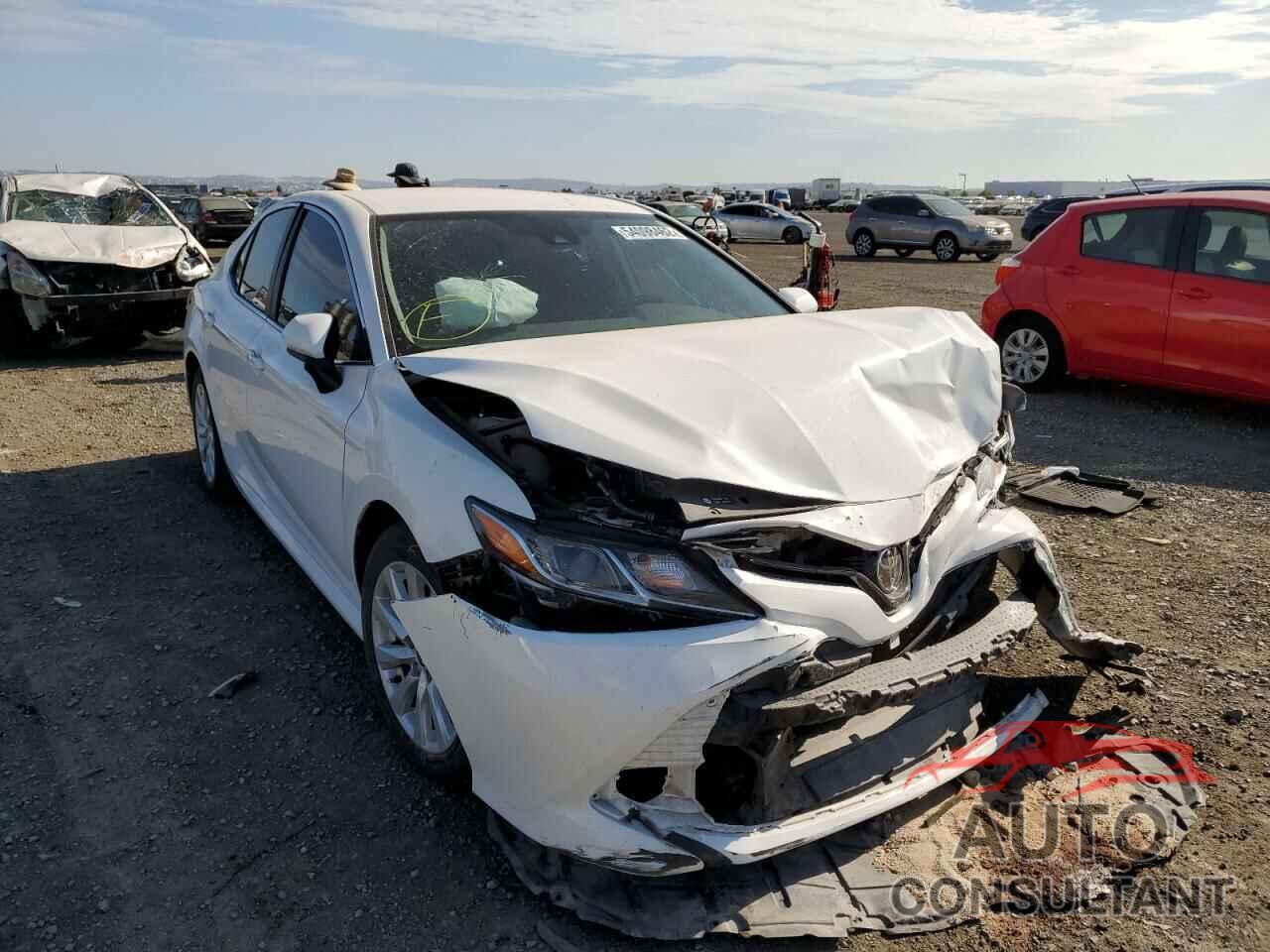 TOYOTA CAMRY 2020 - 4T1C11AK0LU984095
