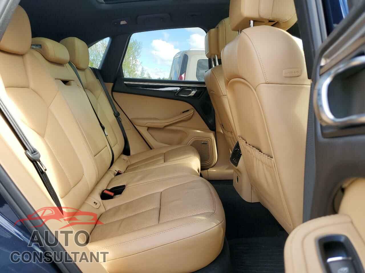 PORSCHE MACAN 2017 - WP1AB2A57HLB18379