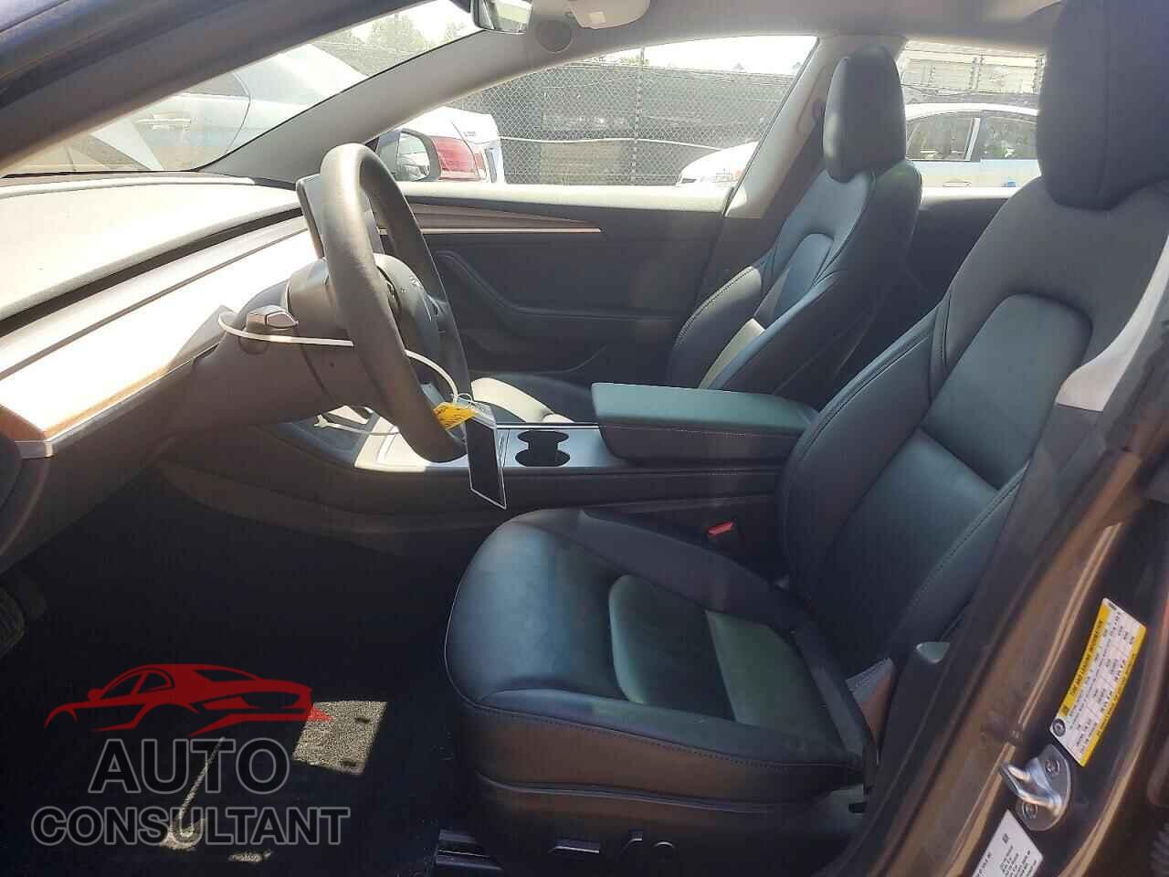 TESLA MODEL 3 2023 - 5YJ3E1EA5PF656664