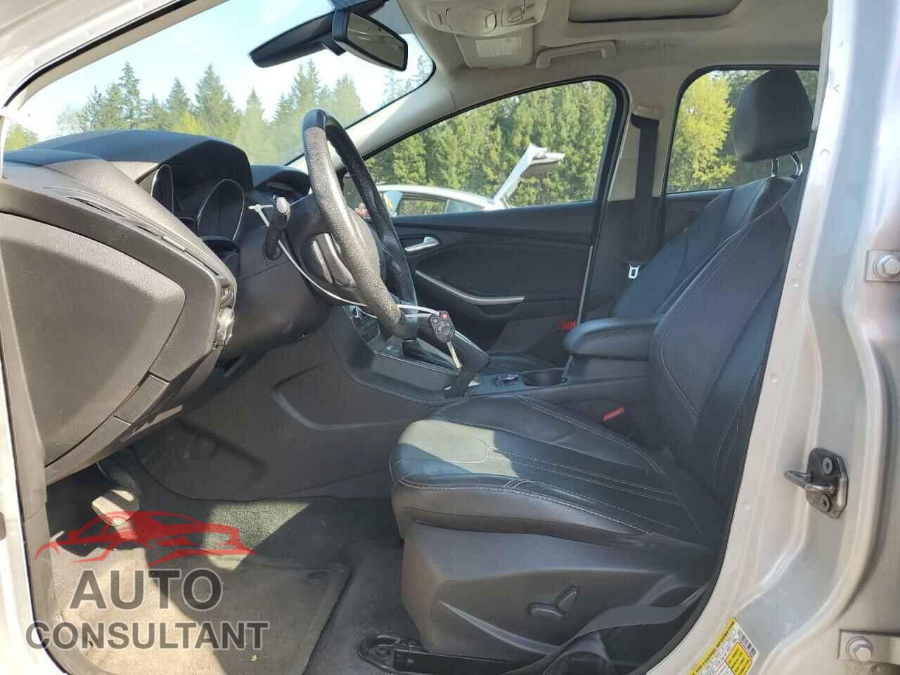 FORD FOCUS 2012 - 1FAHP3H29CL330699