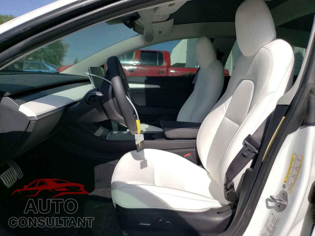 TESLA MODEL 3 2021 - 5YJ3E1EC6MF061934