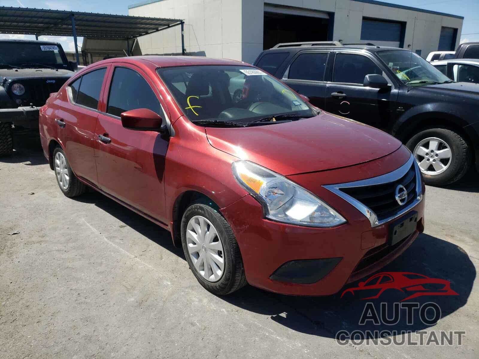 NISSAN VERSA 2018 - 3N1CN7APXJL805269