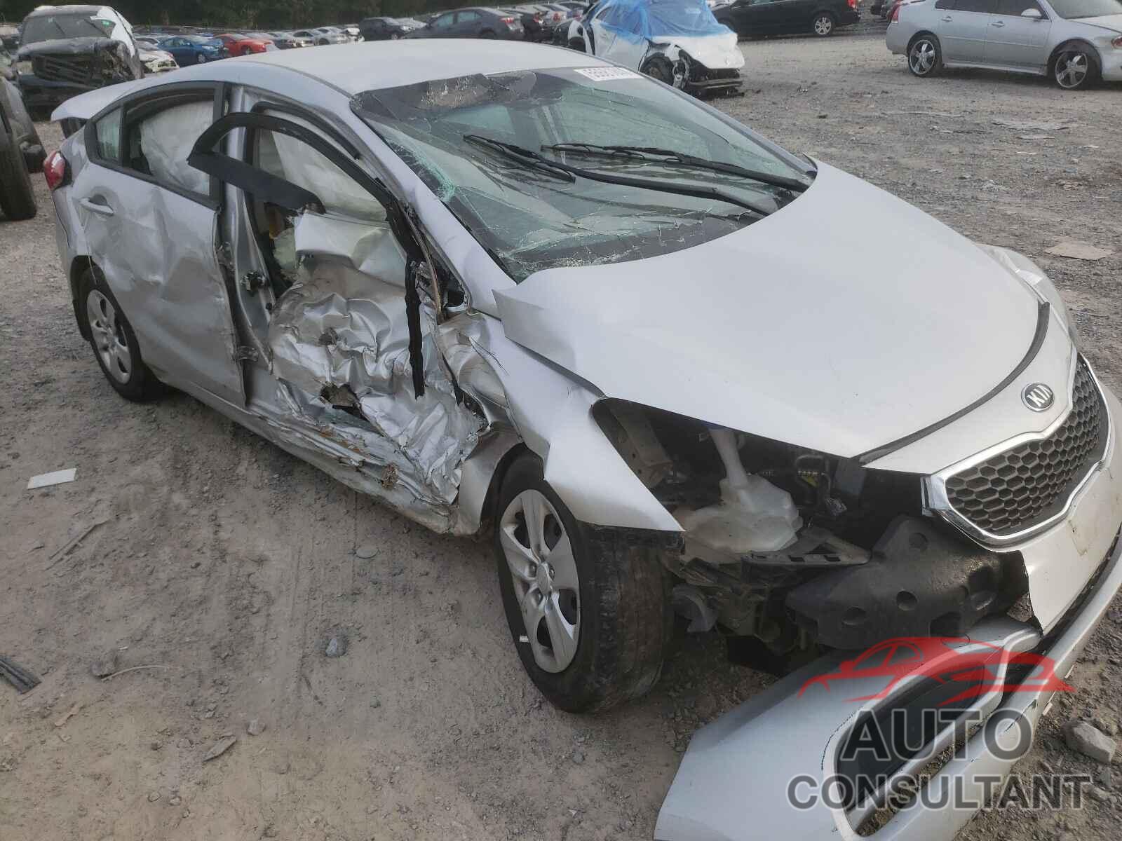 KIA FORTE 2016 - KNAFK4A65G5584498