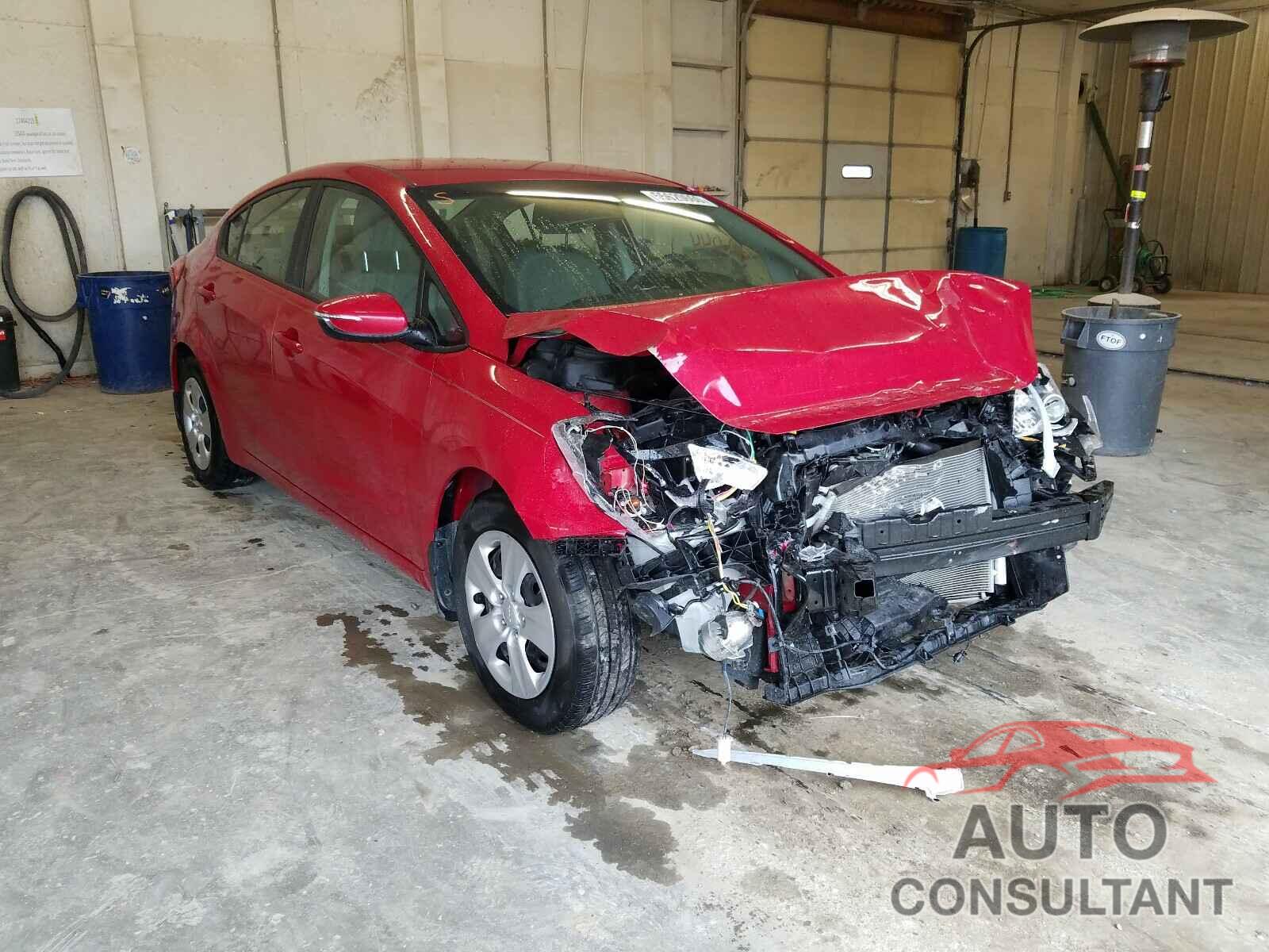 KIA FORTE 2016 - KNAFX4A64G5605990