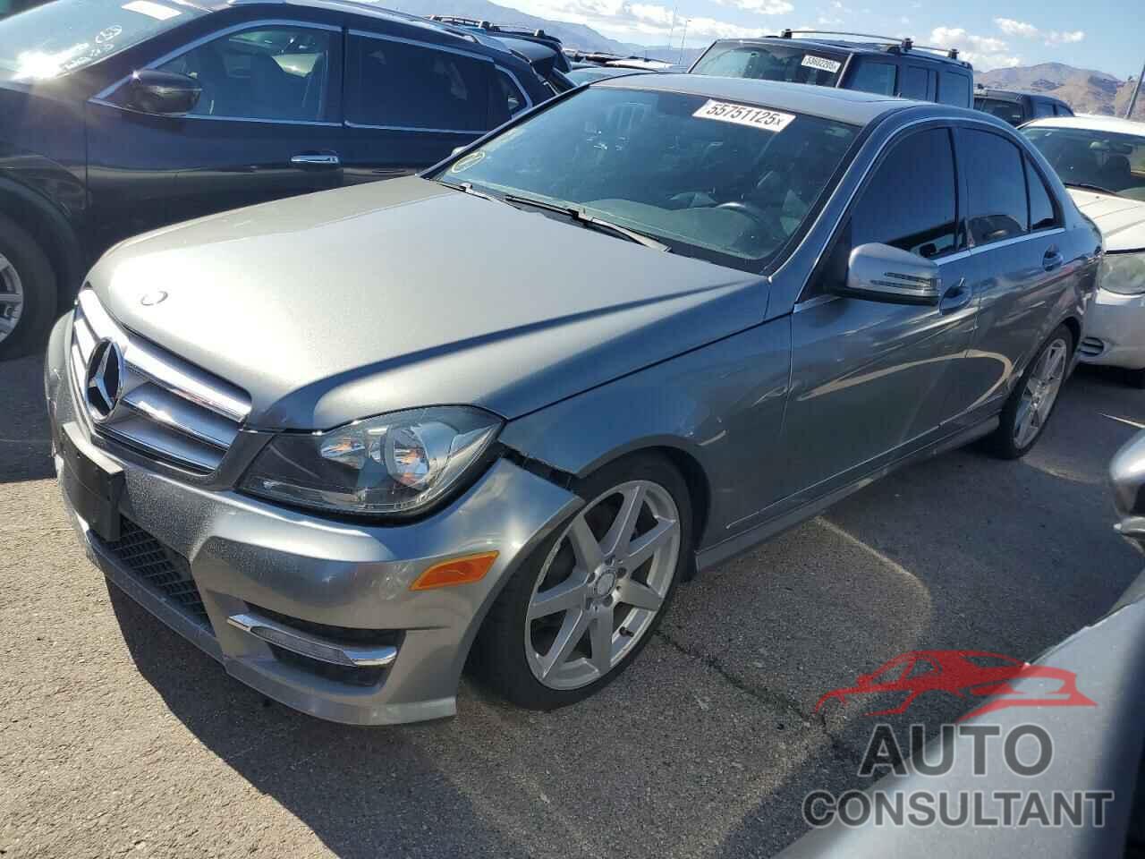 MERCEDES-BENZ C-CLASS 2013 - WDDGF4HB2DR274222