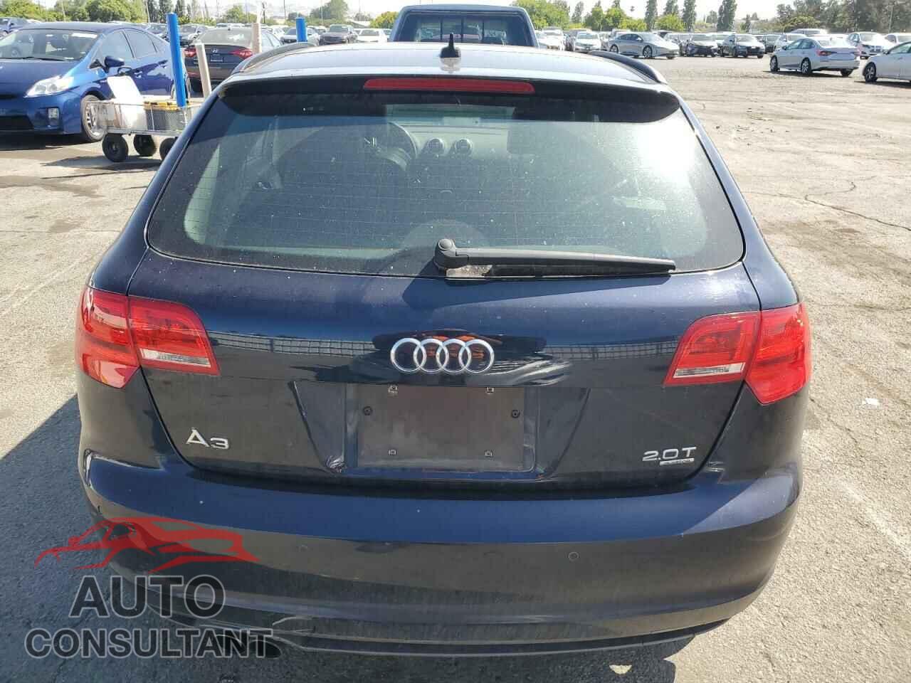 AUDI A3 2013 - WAUMFAFM5DA011203
