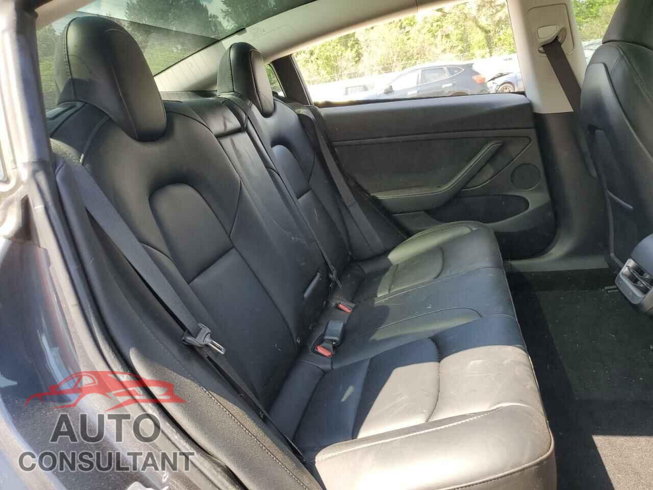TESLA MODEL 3 2023 - 5YJ3E1EA2PF674765