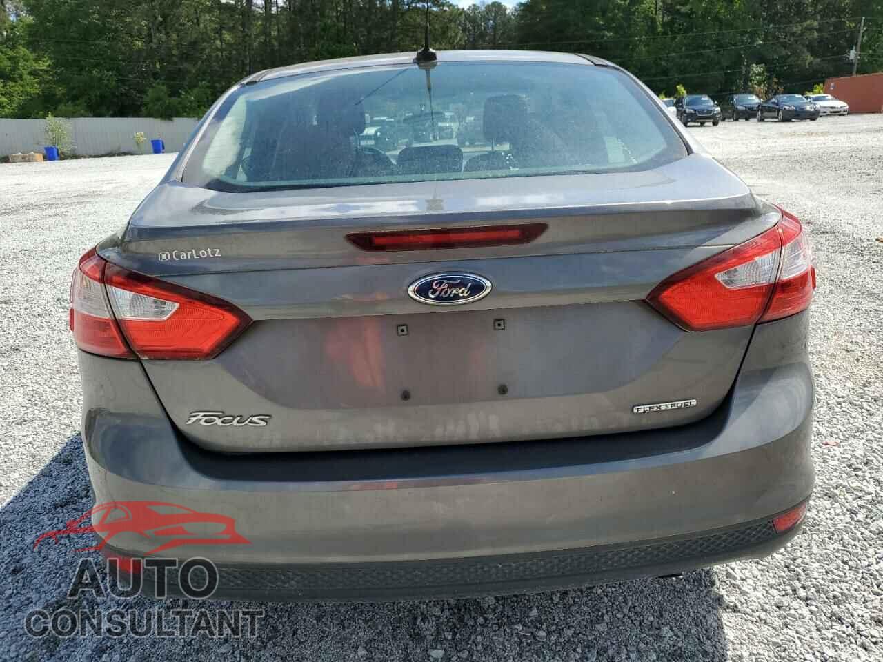FORD FOCUS 2014 - 1FADP3E2XEL150802