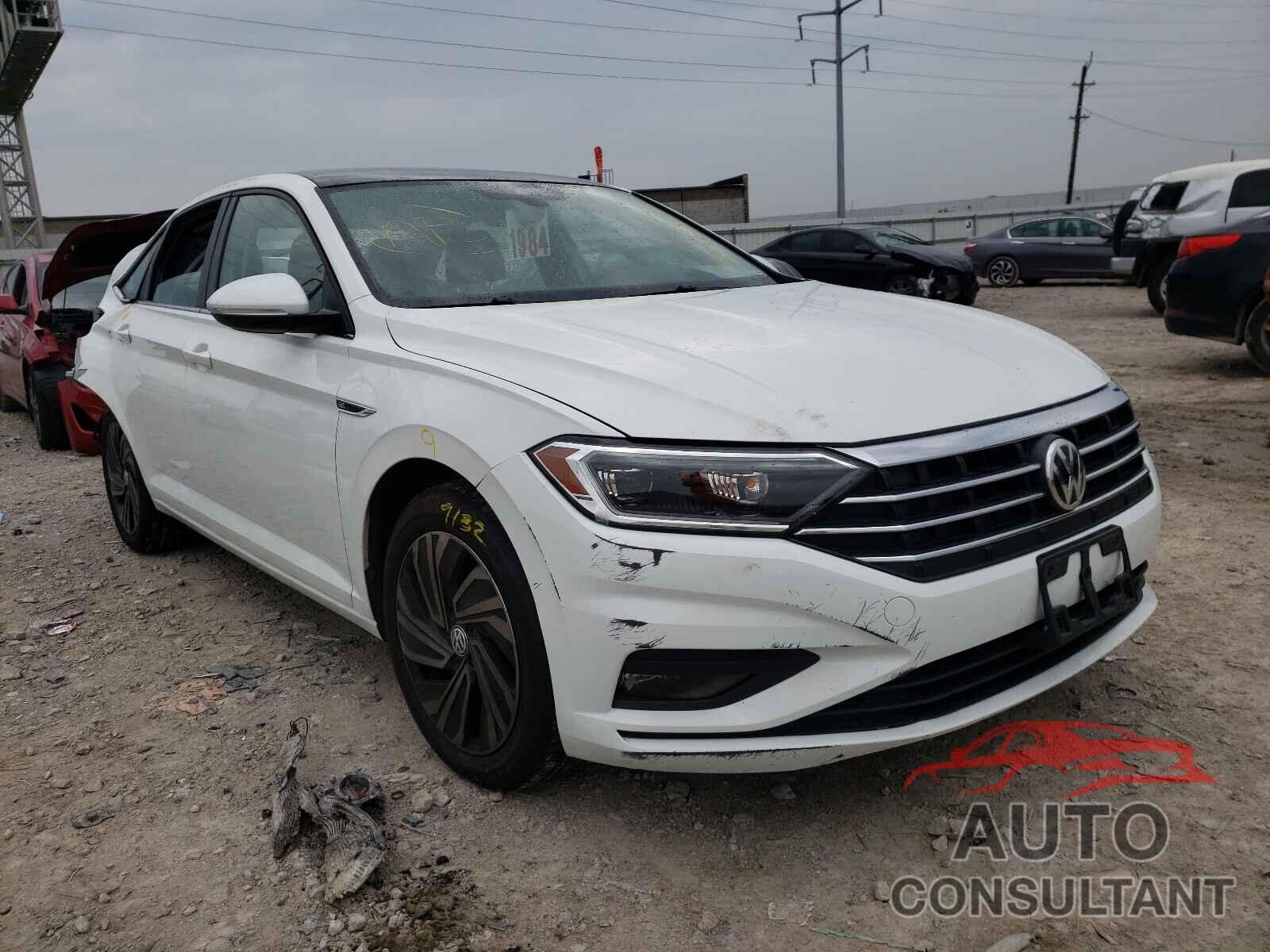 VOLKSWAGEN JETTA 2019 - 3VWG57BU3KM031782