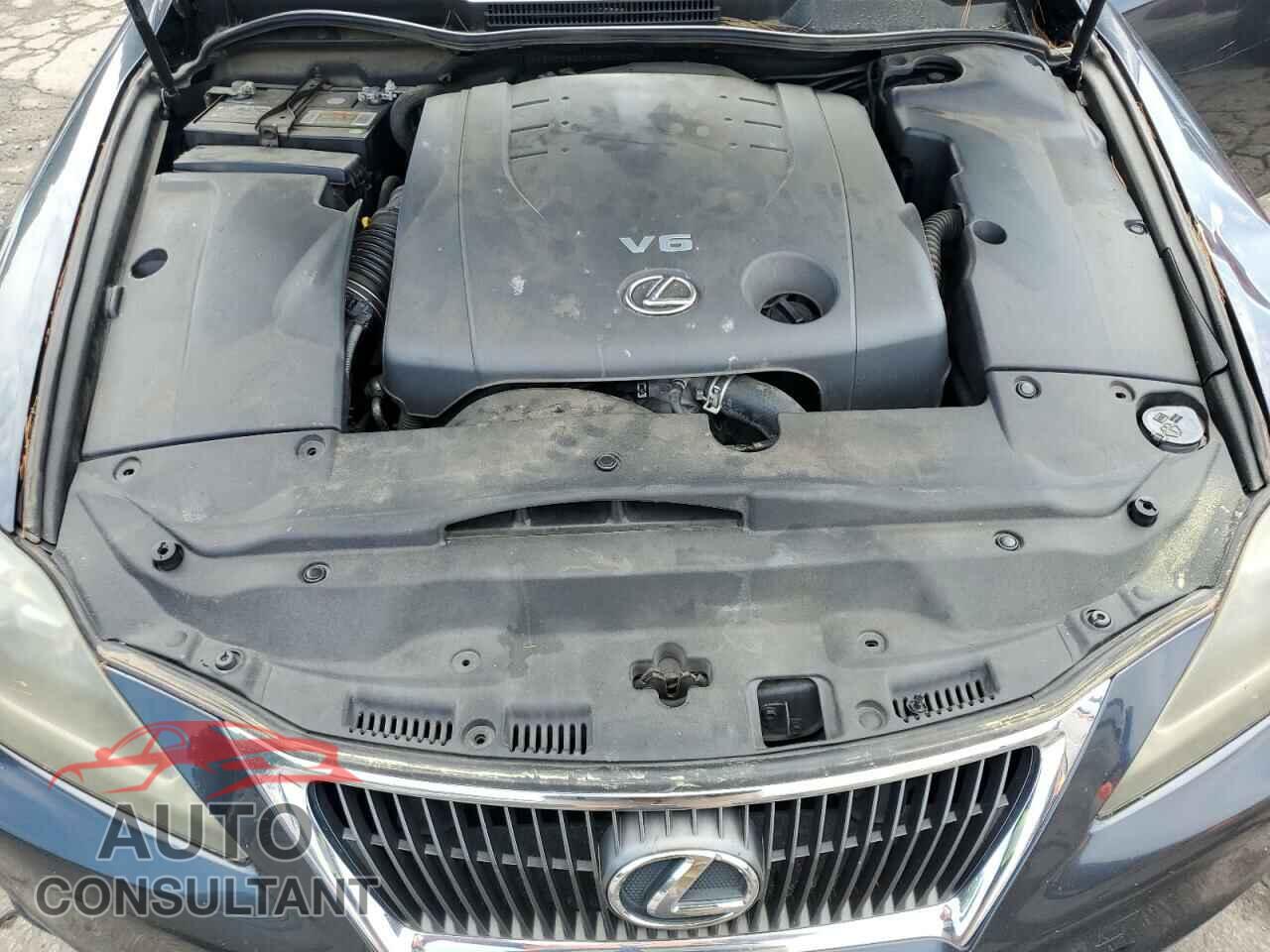 LEXUS IS 2011 - JTHCF5C2XB5050933