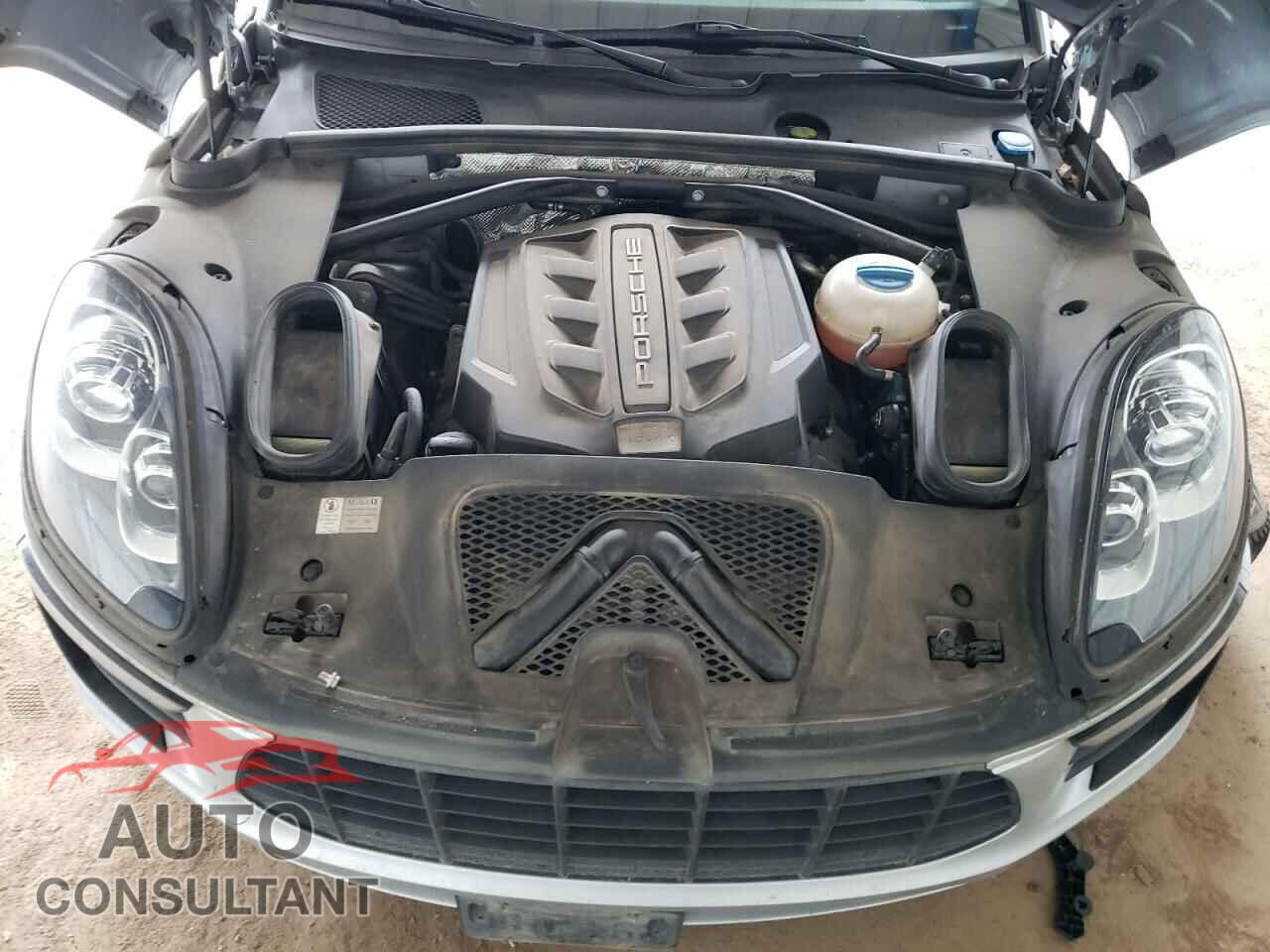 PORSCHE MACAN 2016 - WP1AB2A52GLB55841