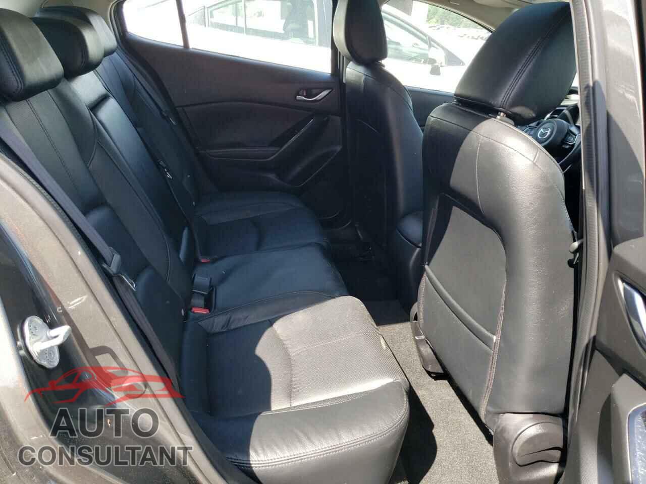MAZDA 3 2017 - JM1BN1M34H1149683