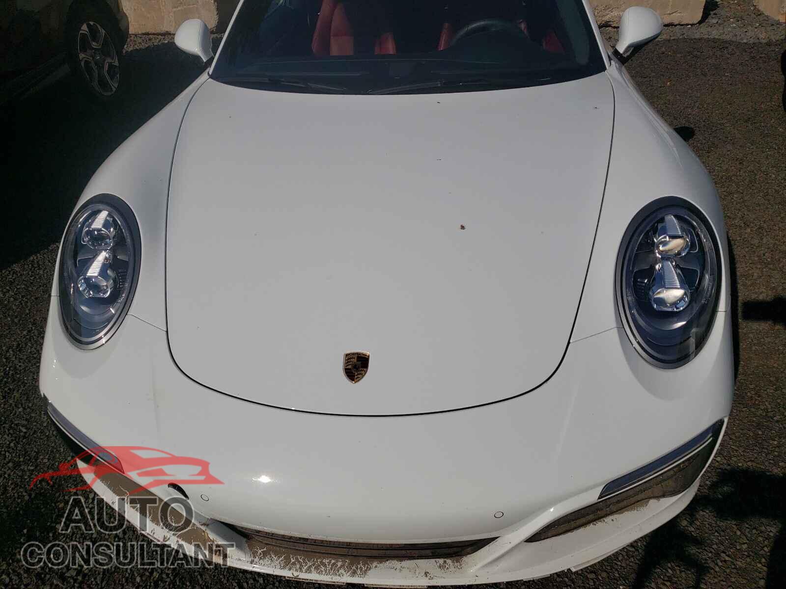 PORSCHE 911 2018 - WP0AB2A96JS123203