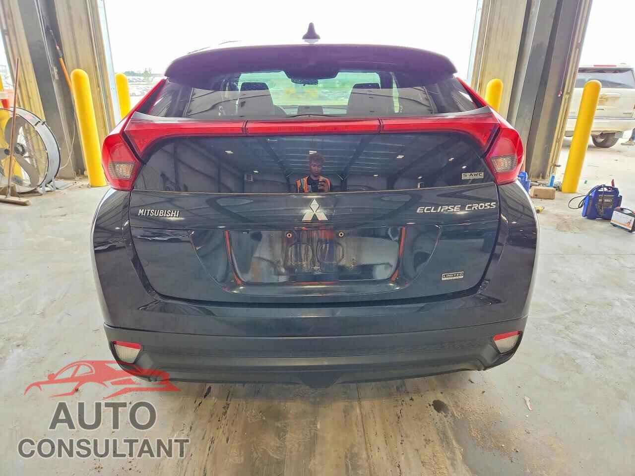 MITSUBISHI ECLIPSE 2018 - JA4AT4AA6JZ063041