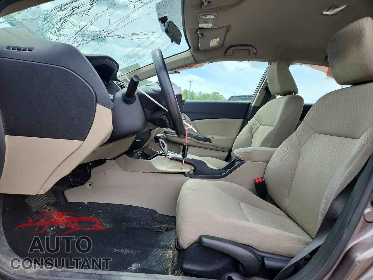 HONDA CIVIC 2014 - 2HGFB2F55EH502235