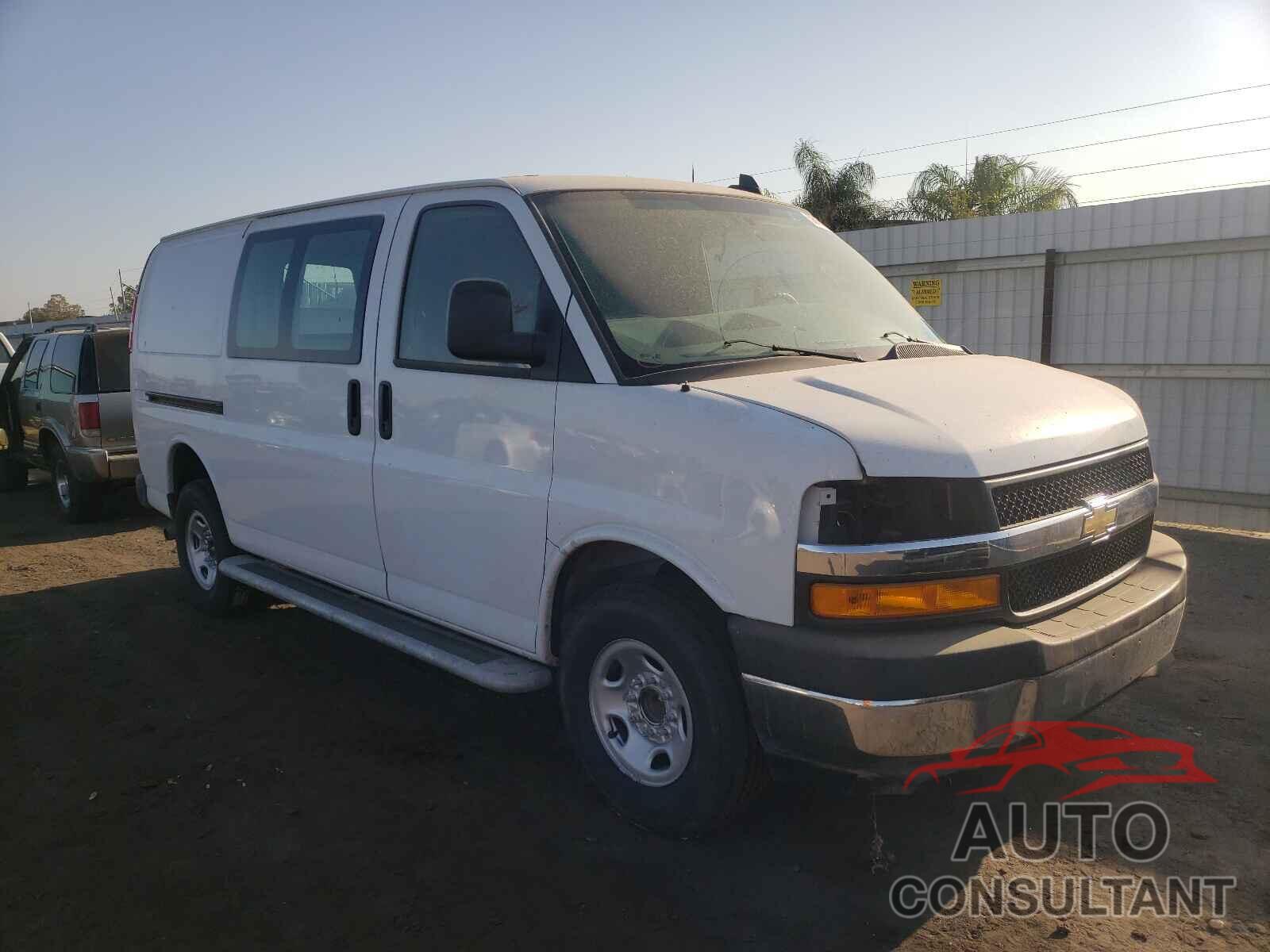 CHEVROLET EXPRESS 2021 - 1GCWGAFP8M1227338