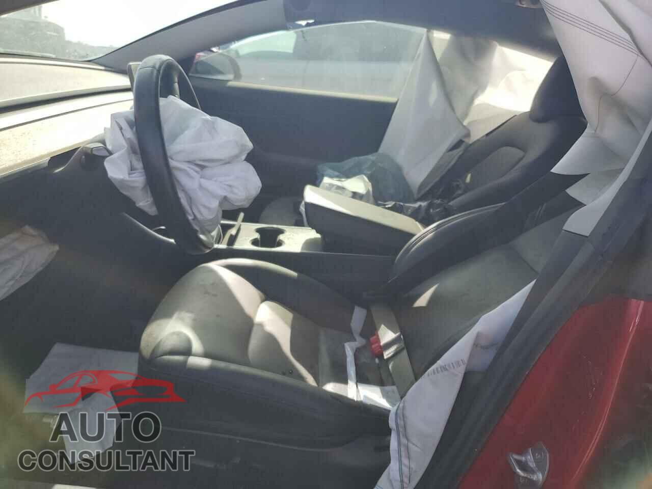 TESLA MODEL 3 2018 - 5YJ3E1EA6JF018107